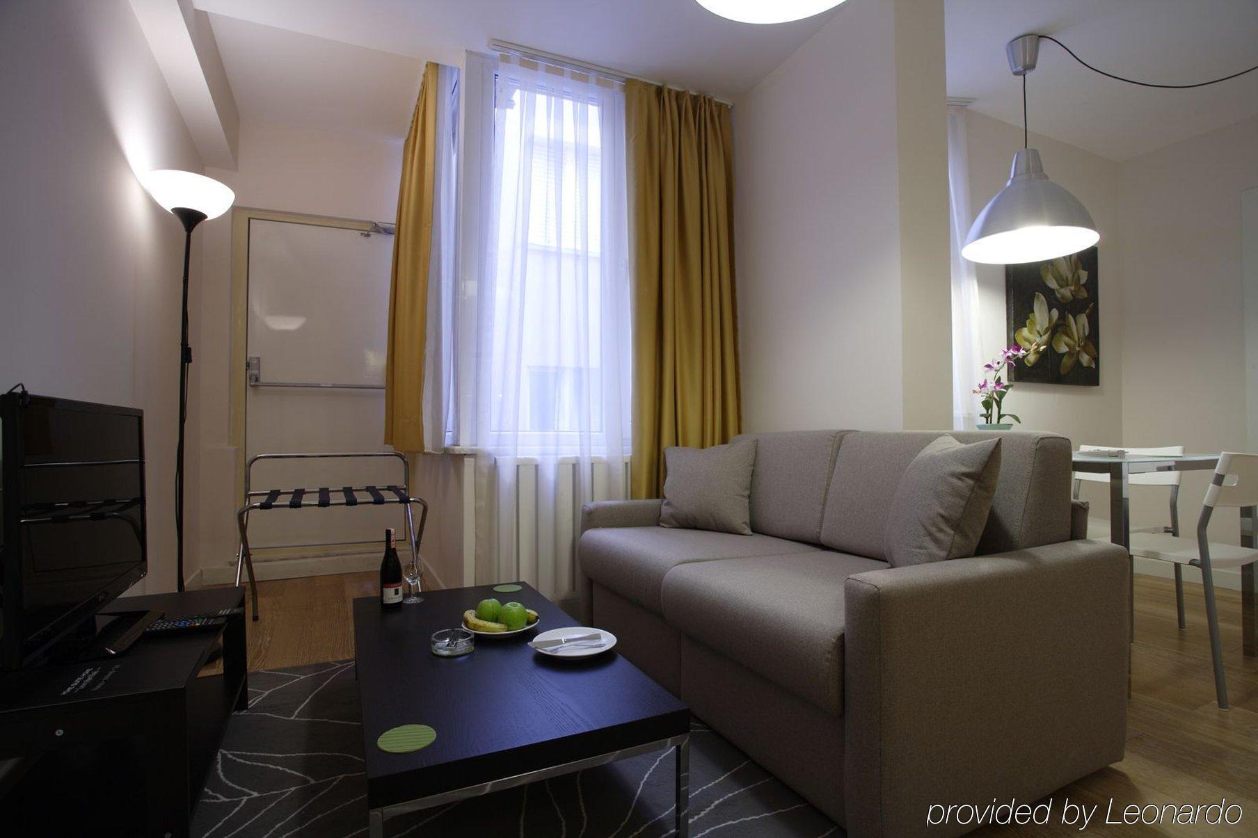 Home Stay Home Valikonagi İstanbul Oda fotoğraf